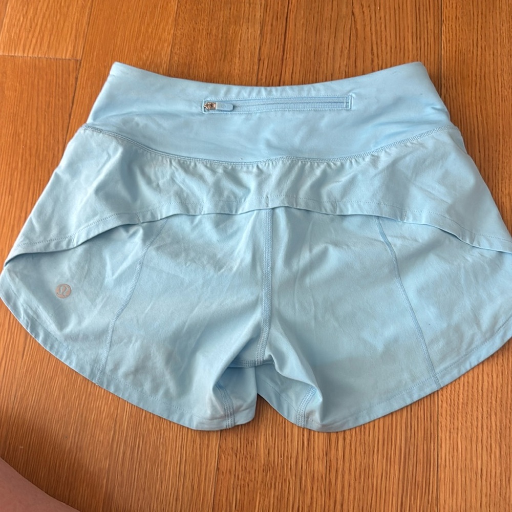 Lululemon speed up shorts, size 2, 4 inch